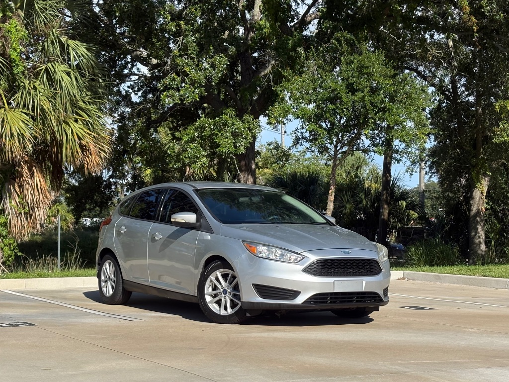 2017 Ford Focus - $7,995
