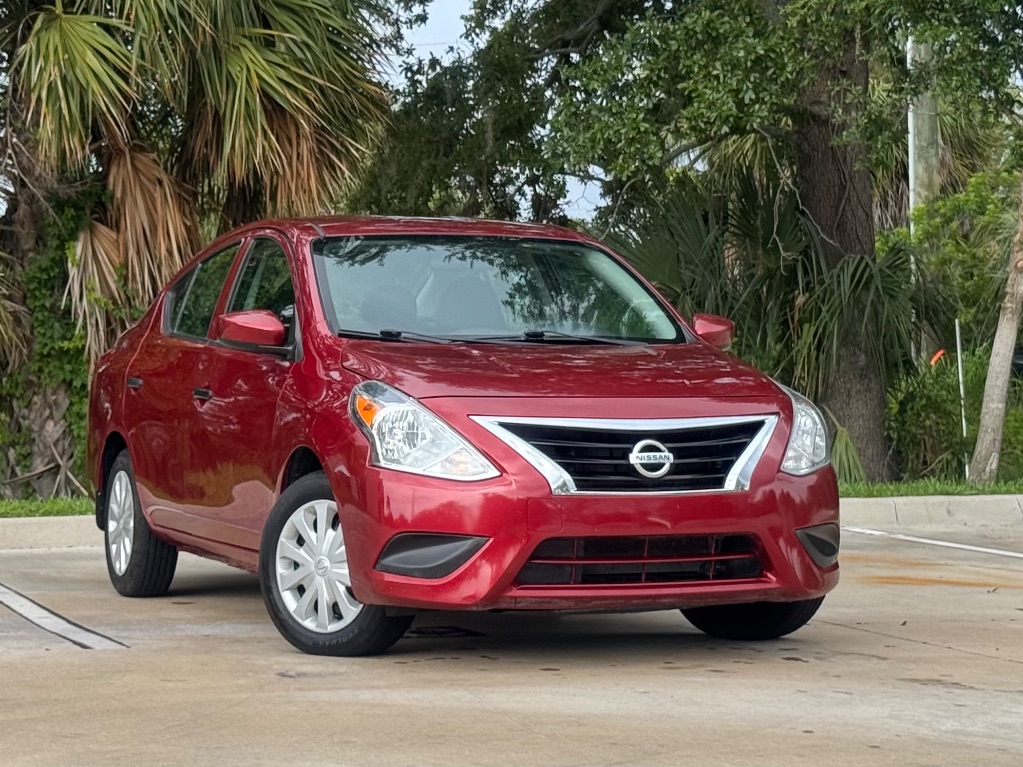 2017 Nissan Versa - $6,995