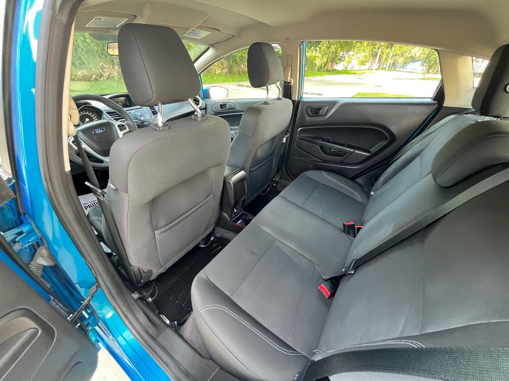 2017 Ford Fiesta - $6,995