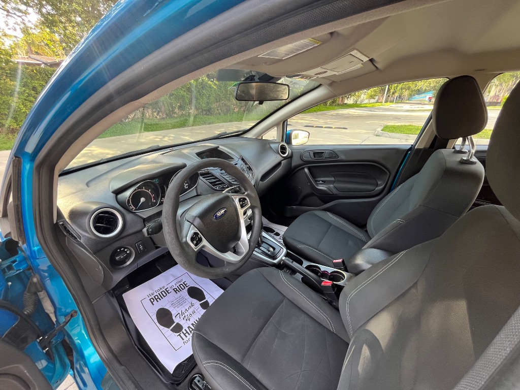 2017 Ford Fiesta - $6,995