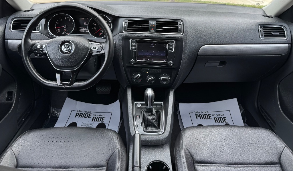 2017 Volkswagen Jetta - $8,395