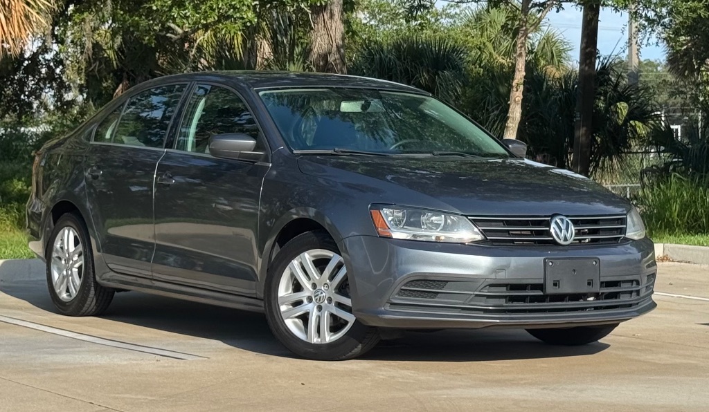 2017 Volkswagen Jetta - $7,995
