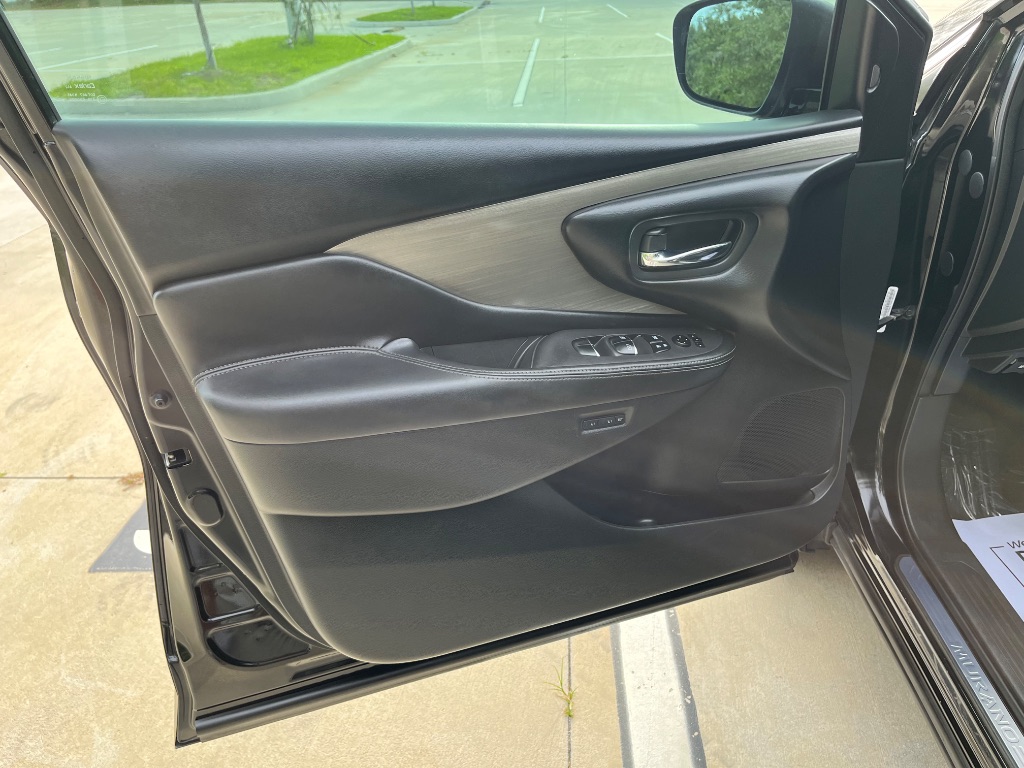 2017 Nissan Murano - $12,235