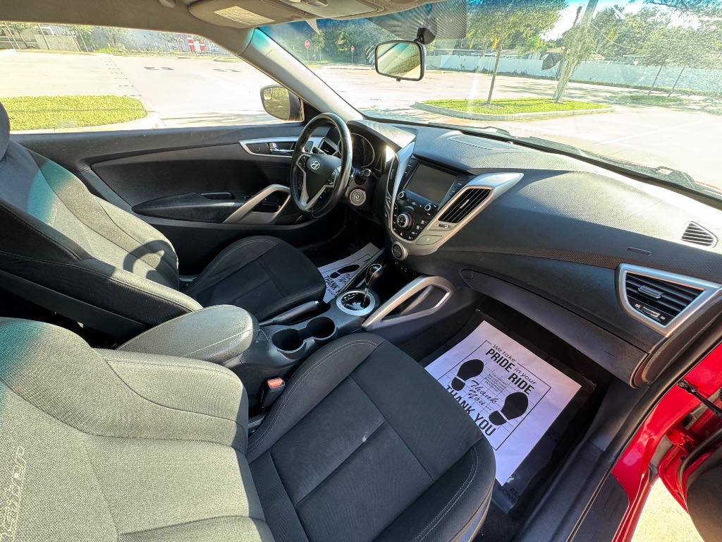 2017 Hyundai Veloster - $7,695