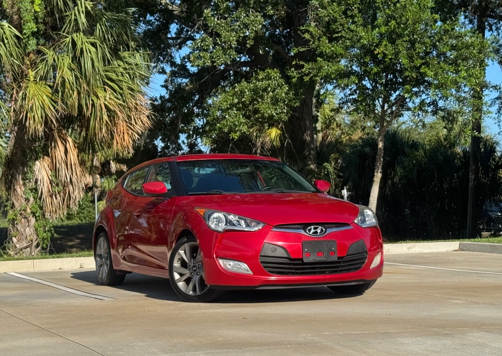 2017 Hyundai Veloster - $7,695