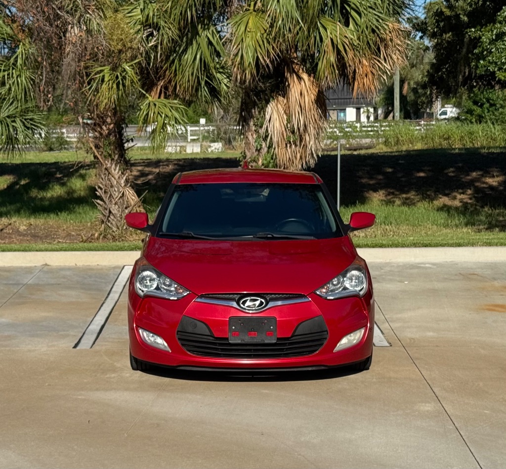 2017 Hyundai Veloster - $7,695