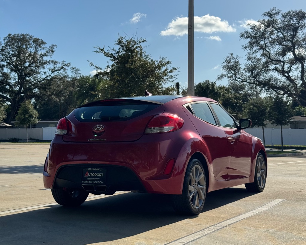 2017 Hyundai Veloster - $7,695