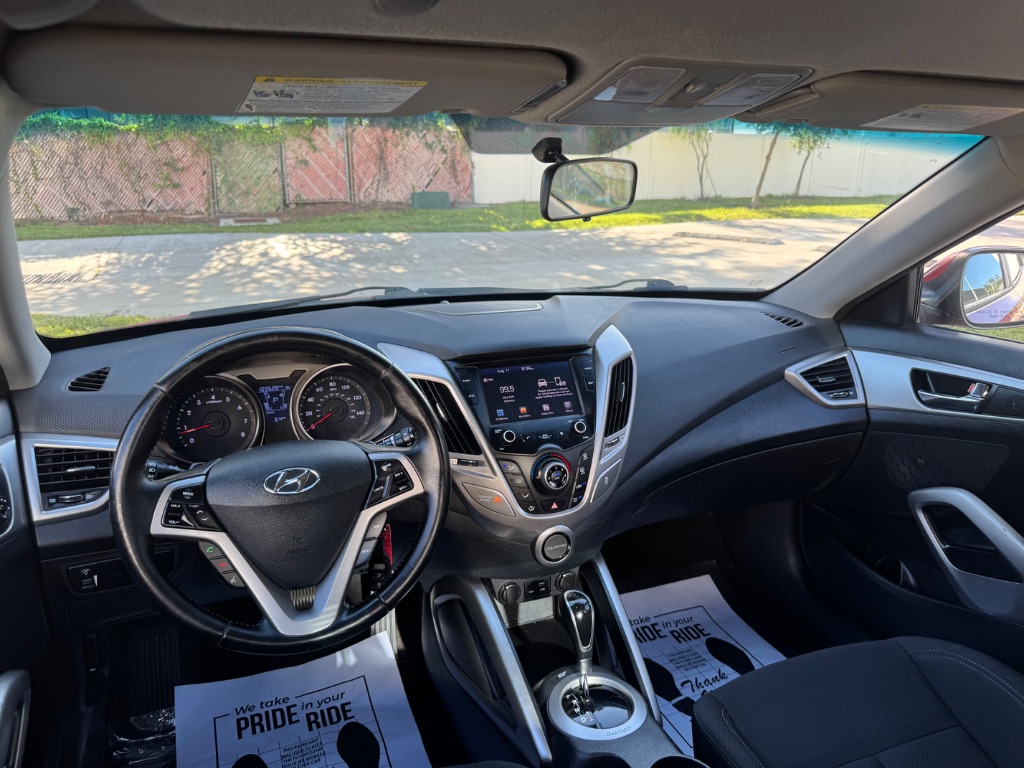 2017 Hyundai Veloster - $7,695