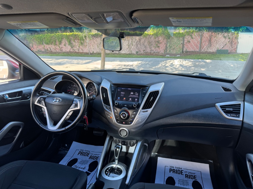 2017 Hyundai Veloster - $7,695