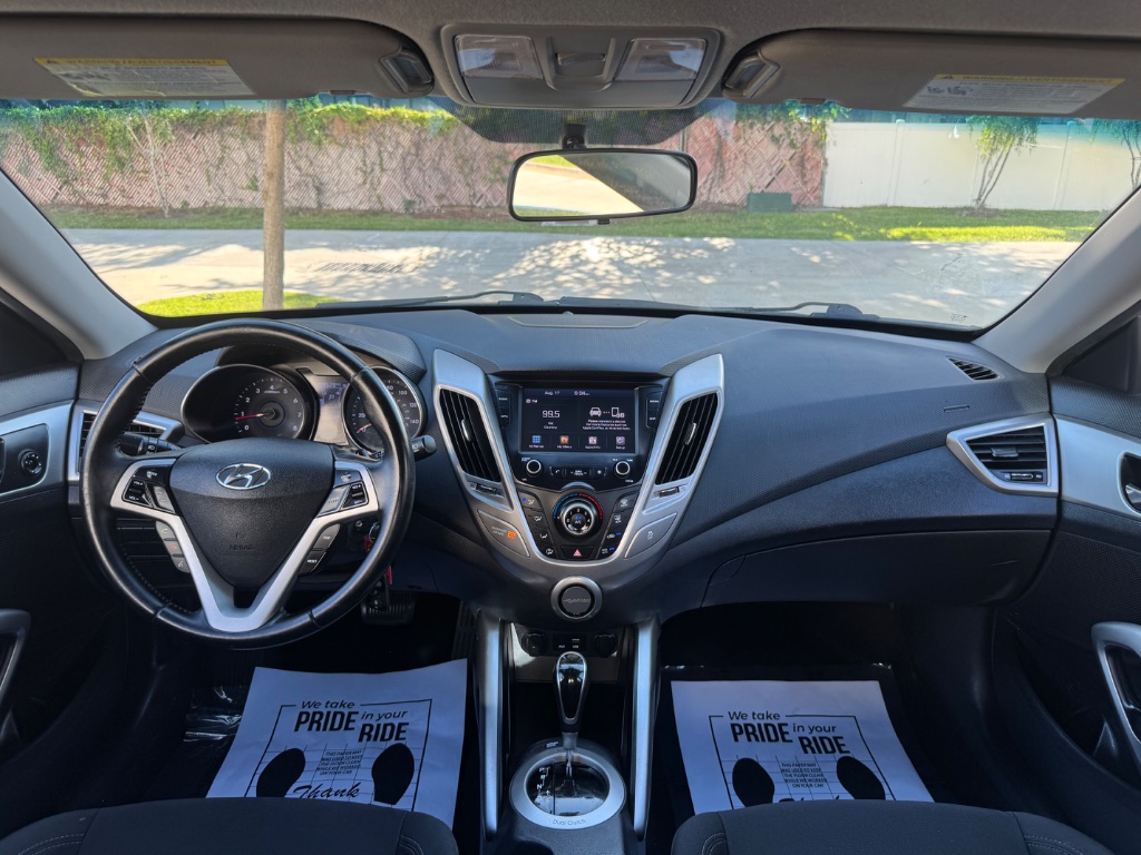 2017 Hyundai Veloster - $7,695