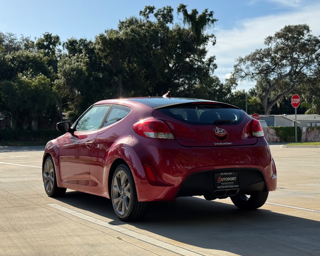2017 Hyundai Veloster - $7,695