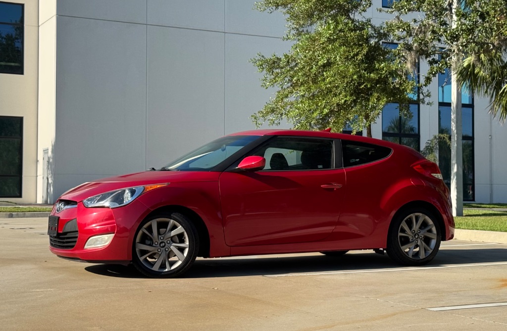 2017 Hyundai Veloster - $7,695