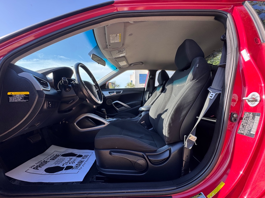 2017 Hyundai Veloster - $7,695