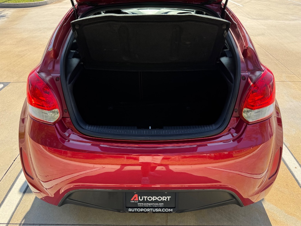 2017 Hyundai Veloster - $7,695