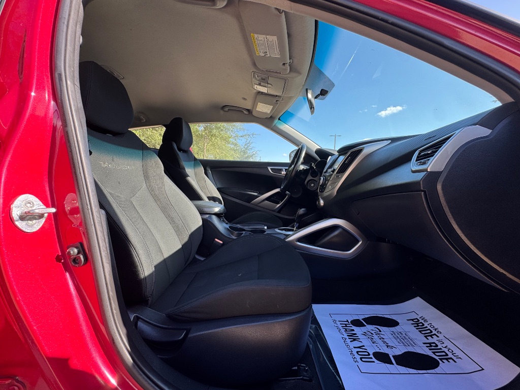 2017 Hyundai Veloster - $7,695