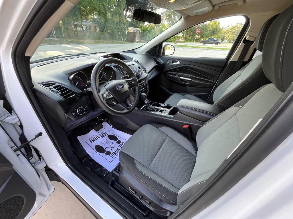 2017 Ford Escape - $7,995
