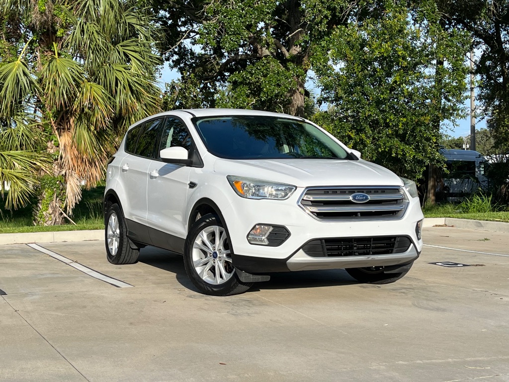 2017 Ford Escape - $7,995