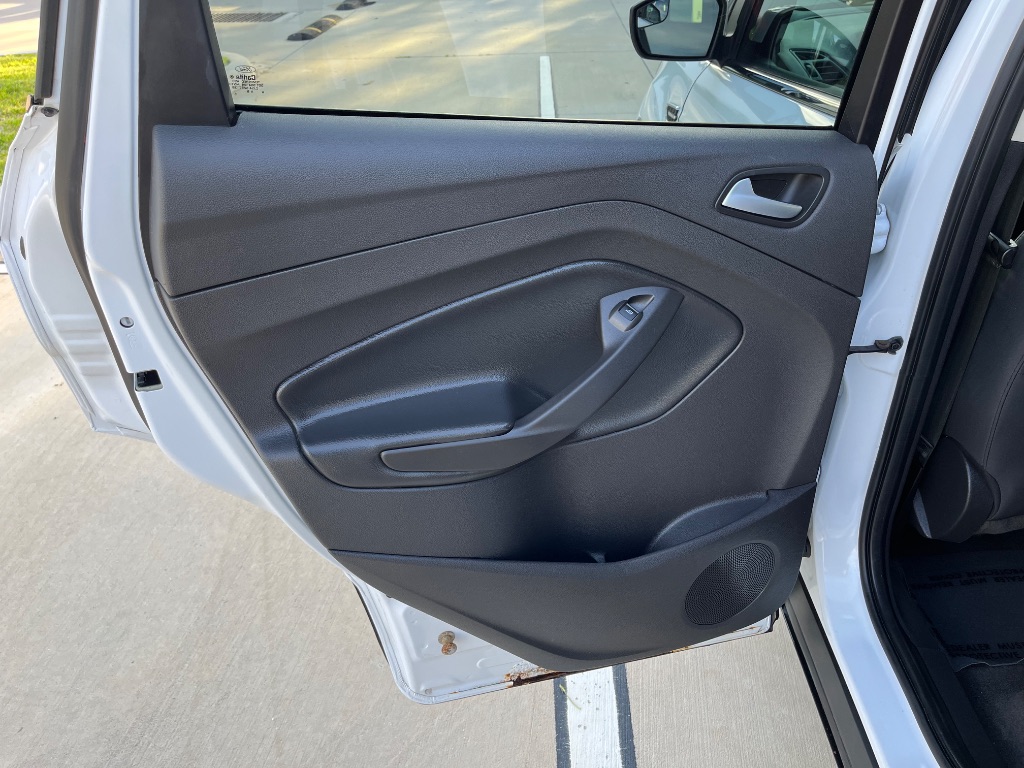 2017 Ford Escape - $7,995