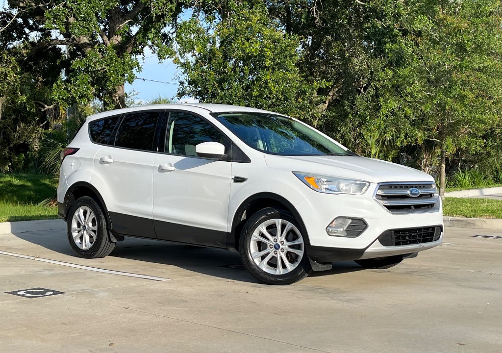 2017 Ford Escape - $7,995