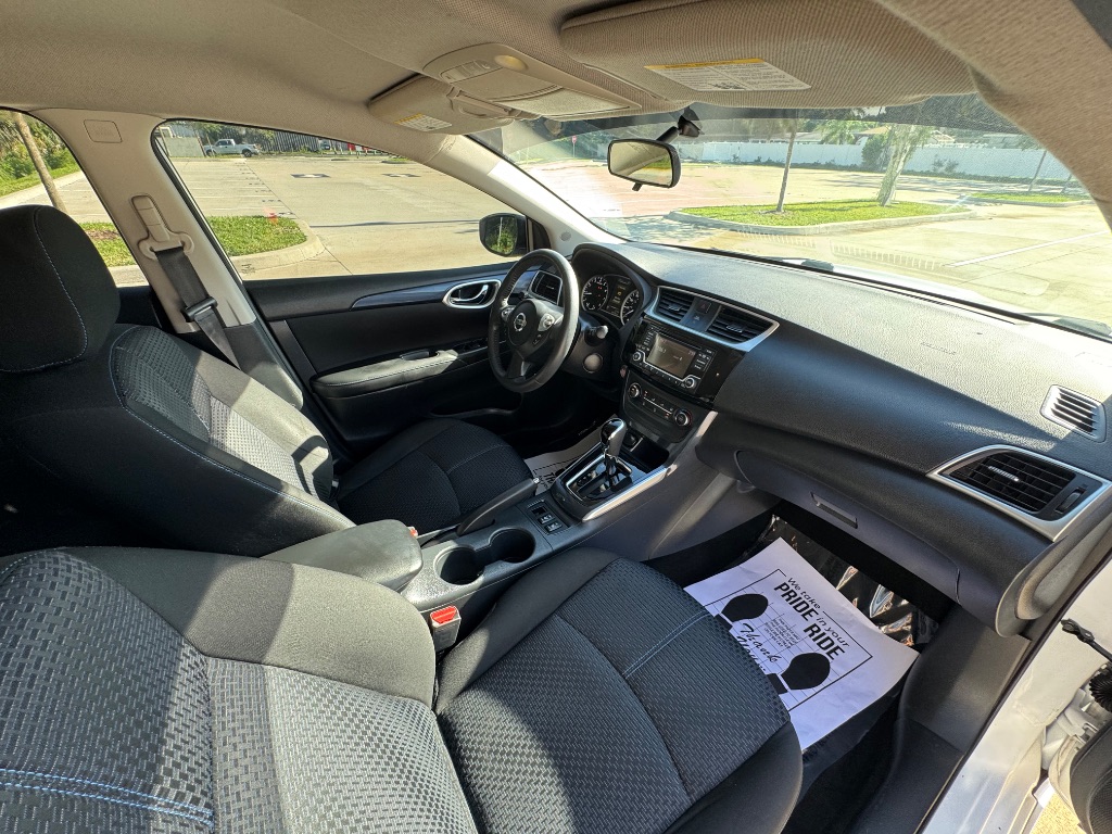 2017 Nissan Sentra - $8,995
