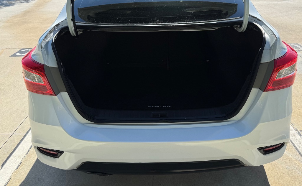 2017 Nissan Sentra - $8,995