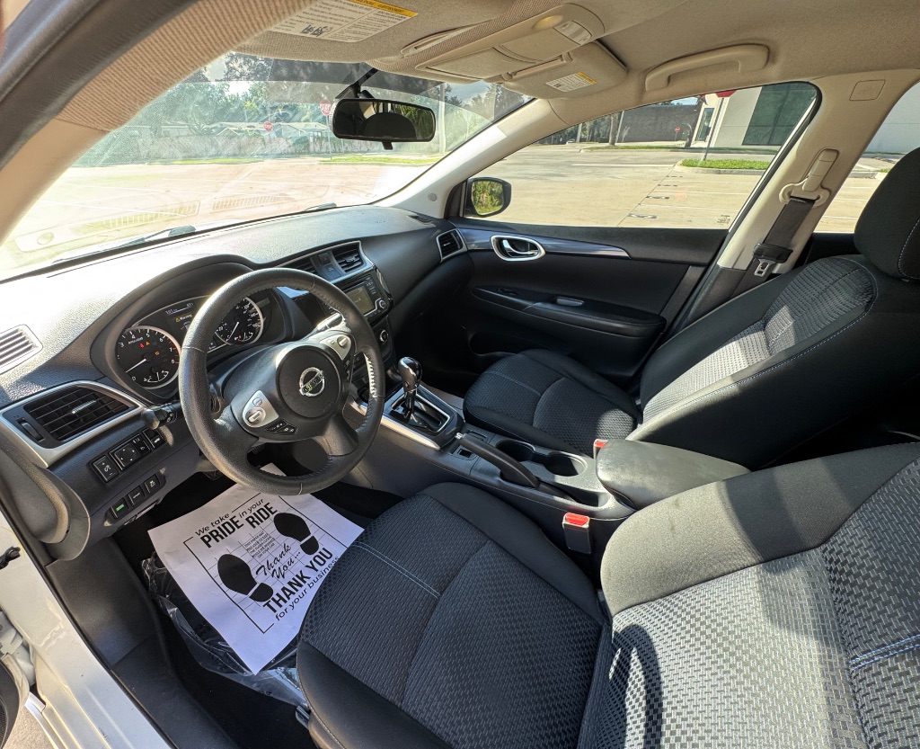 2017 Nissan Sentra - $8,995