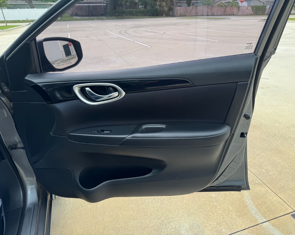 2017 Nissan Sentra - $8,695