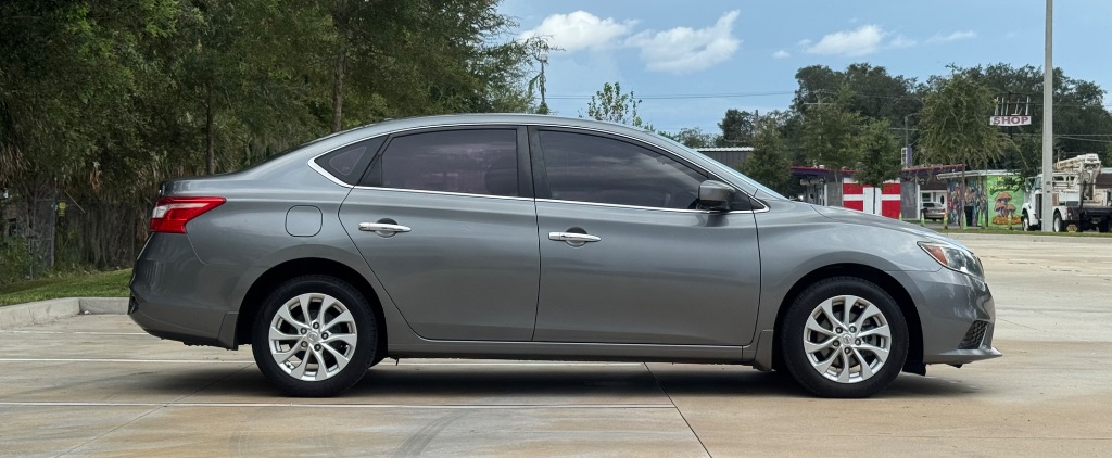 2017 Nissan Sentra - $8,695