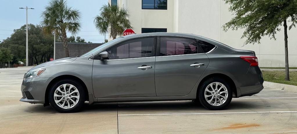 2017 Nissan Sentra - $8,695