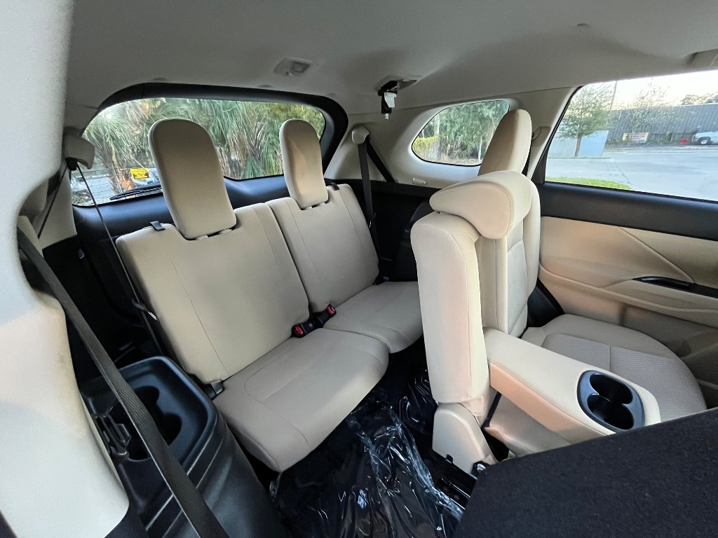 2017 Mitsubishi Outlander - $9,795