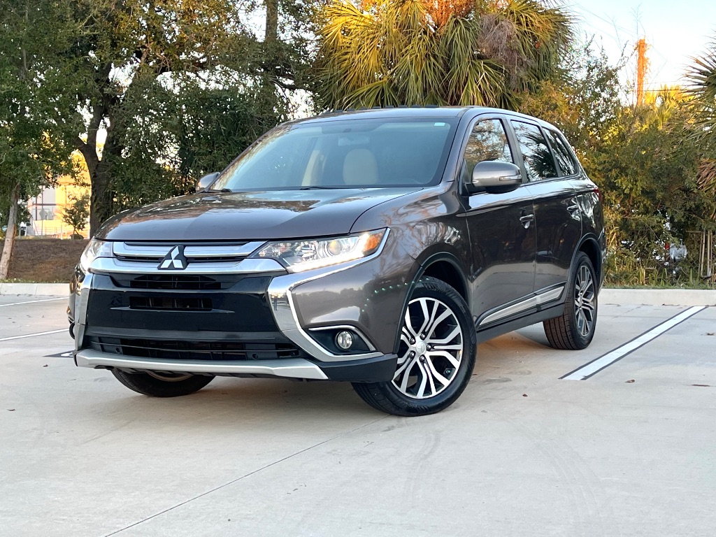 2017 Mitsubishi Outlander - $9,795