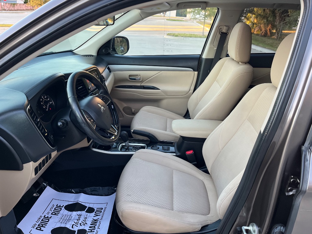 2017 Mitsubishi Outlander - $9,795