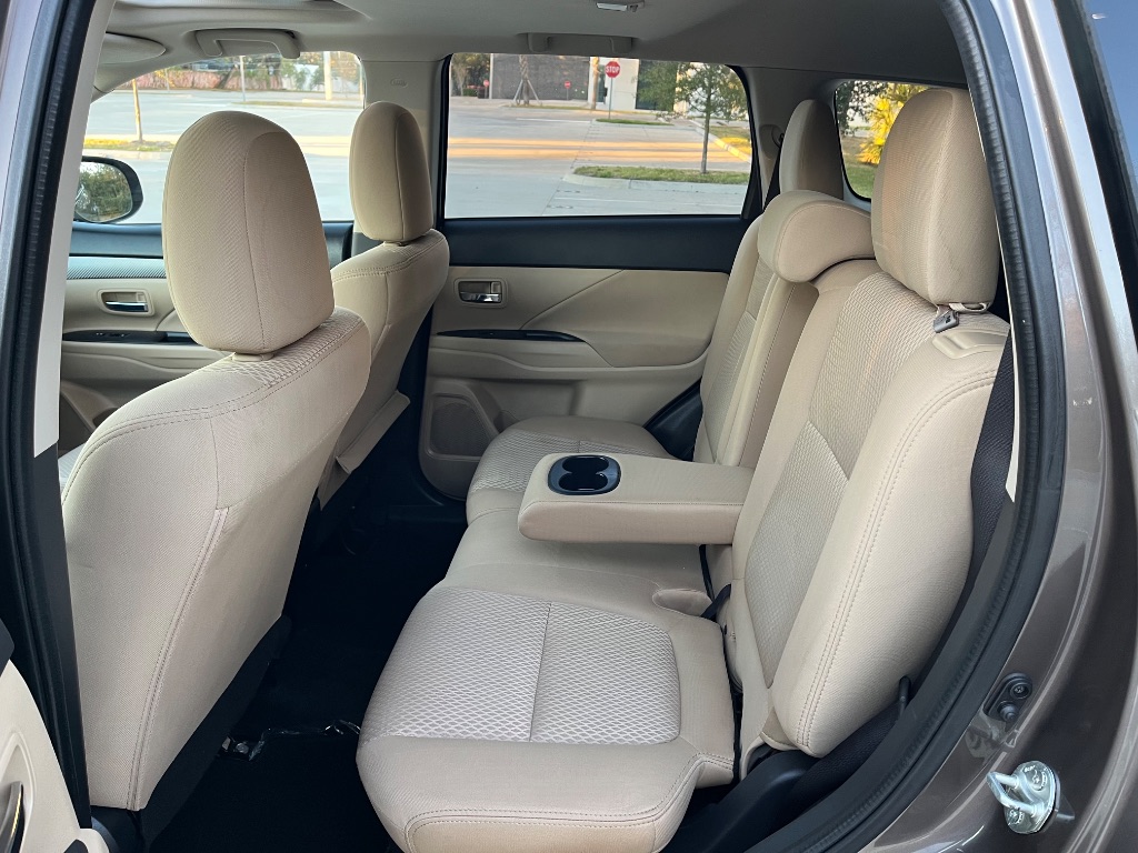 2017 Mitsubishi Outlander - $9,795
