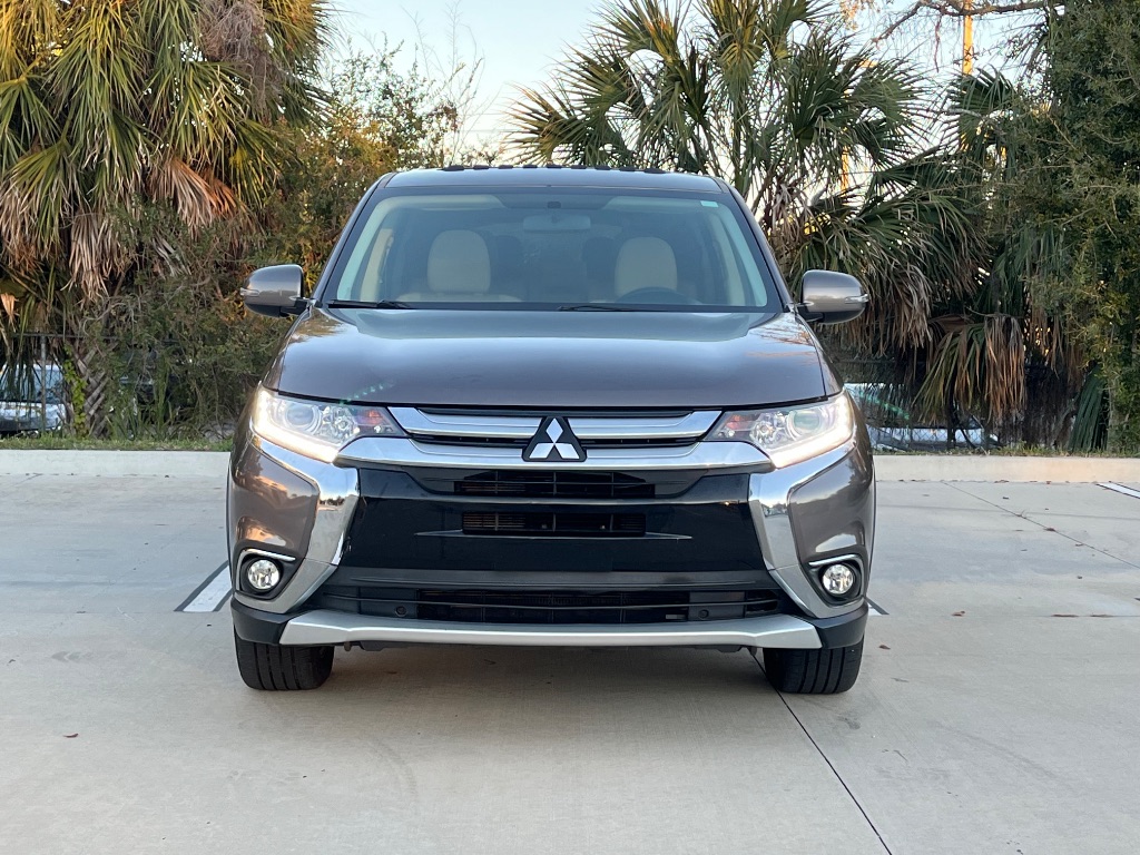 2017 Mitsubishi Outlander - $9,795