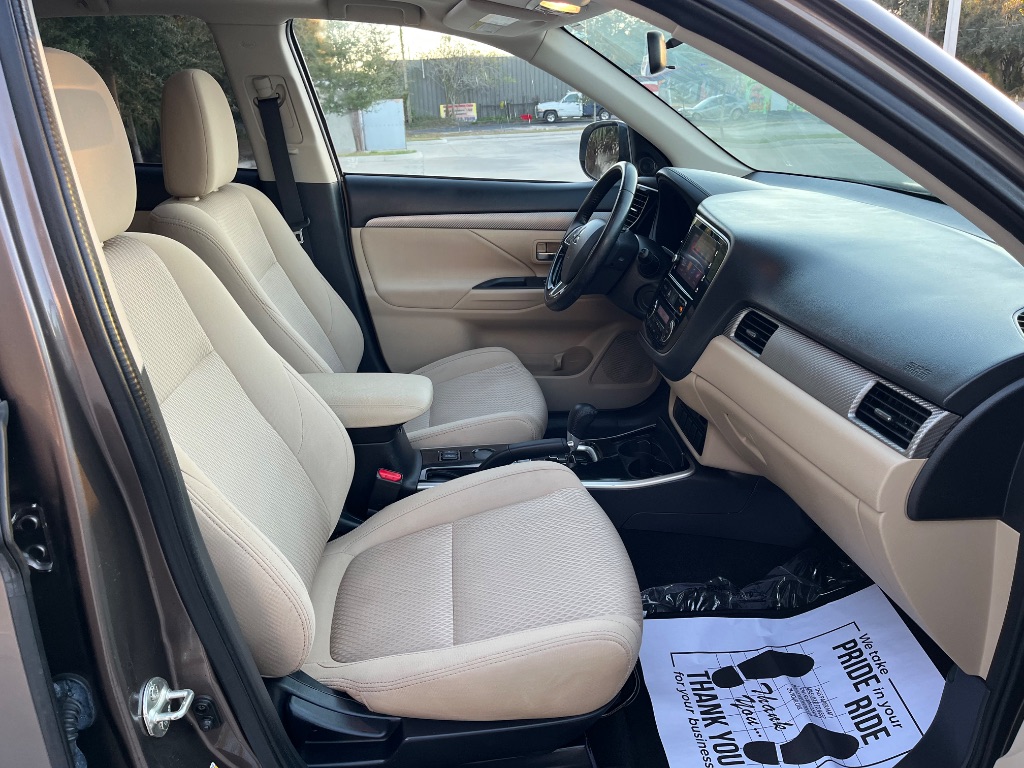 2017 Mitsubishi Outlander - $9,795