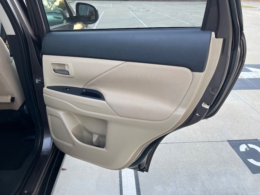 2017 Mitsubishi Outlander - $9,795