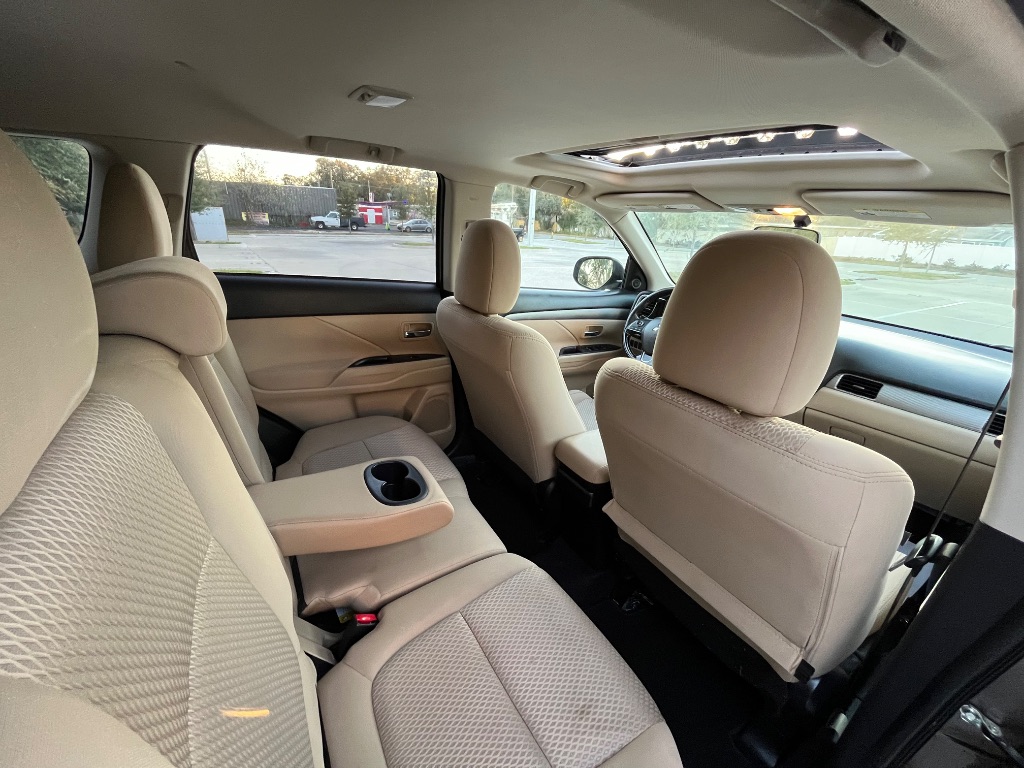 2017 Mitsubishi Outlander - $9,795
