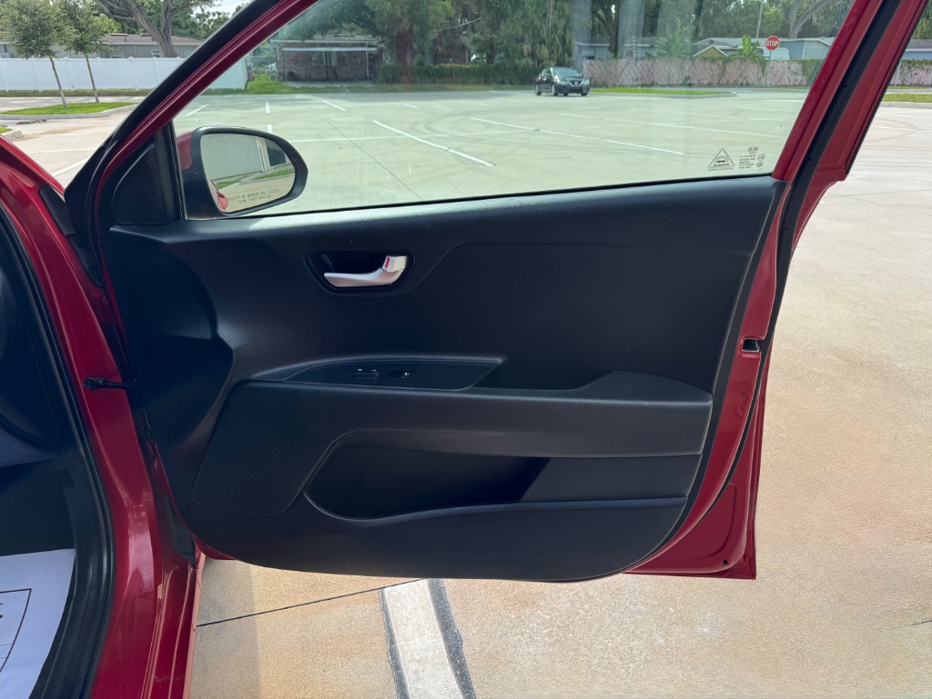 2018 Kia Rio - $8,395