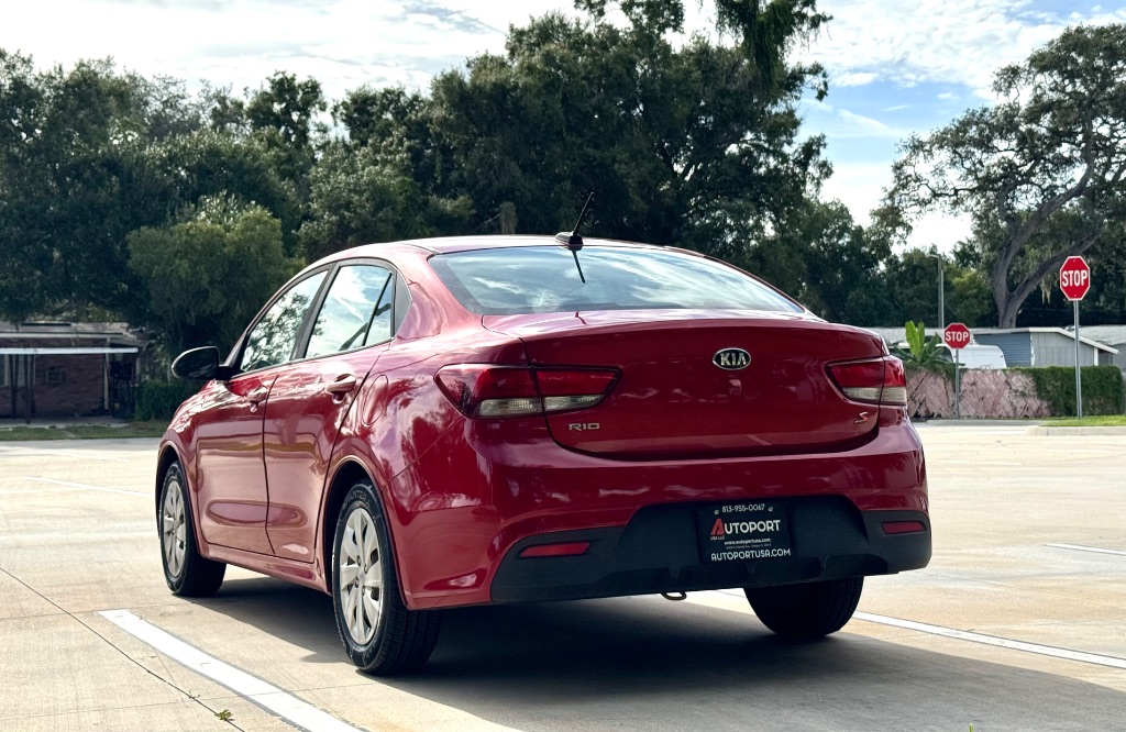 2018 Kia Rio - $8,395