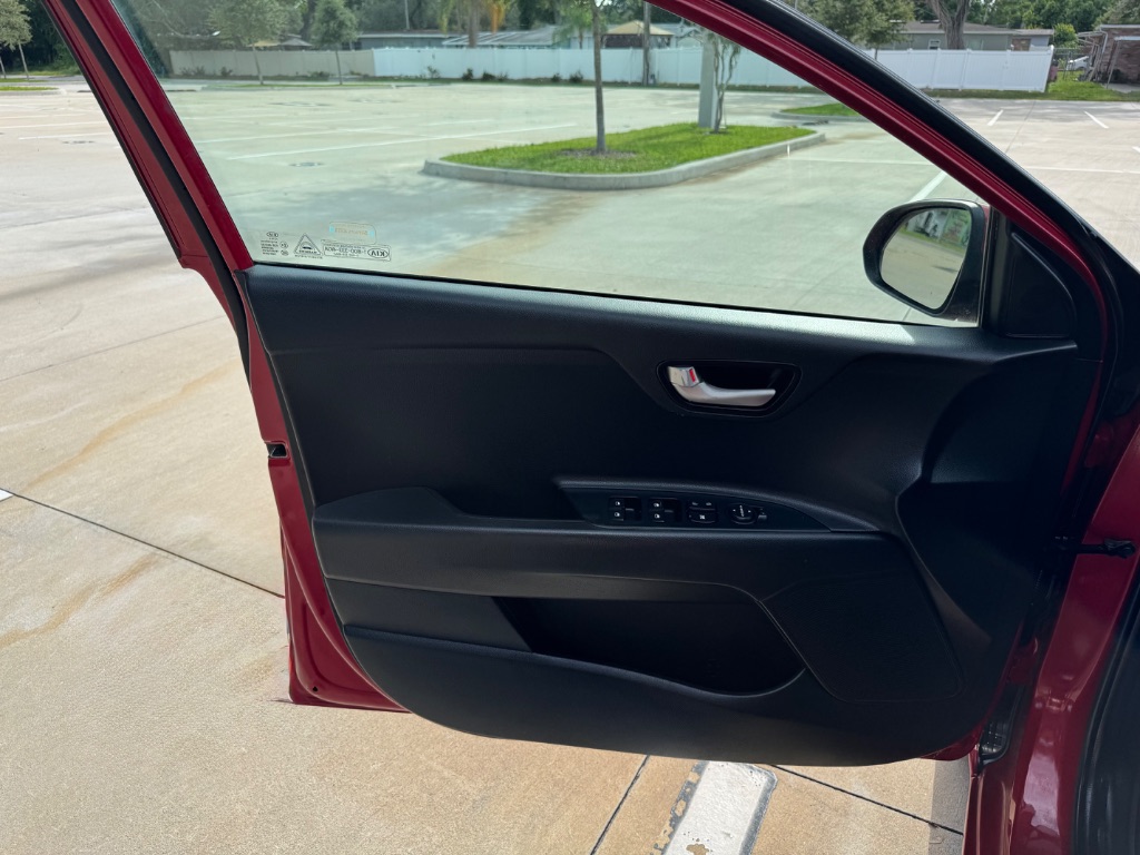 2018 Kia Rio - $8,395