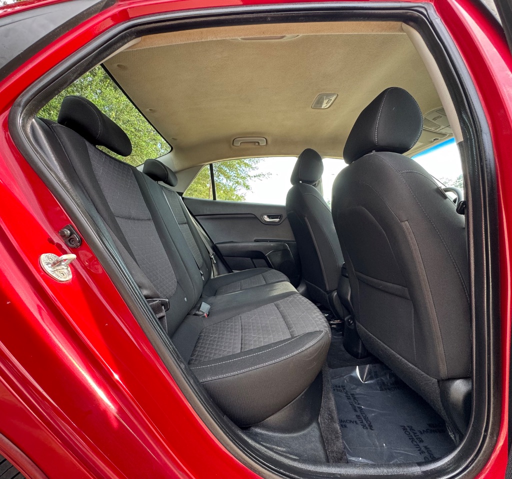 2018 Kia Rio - $8,395
