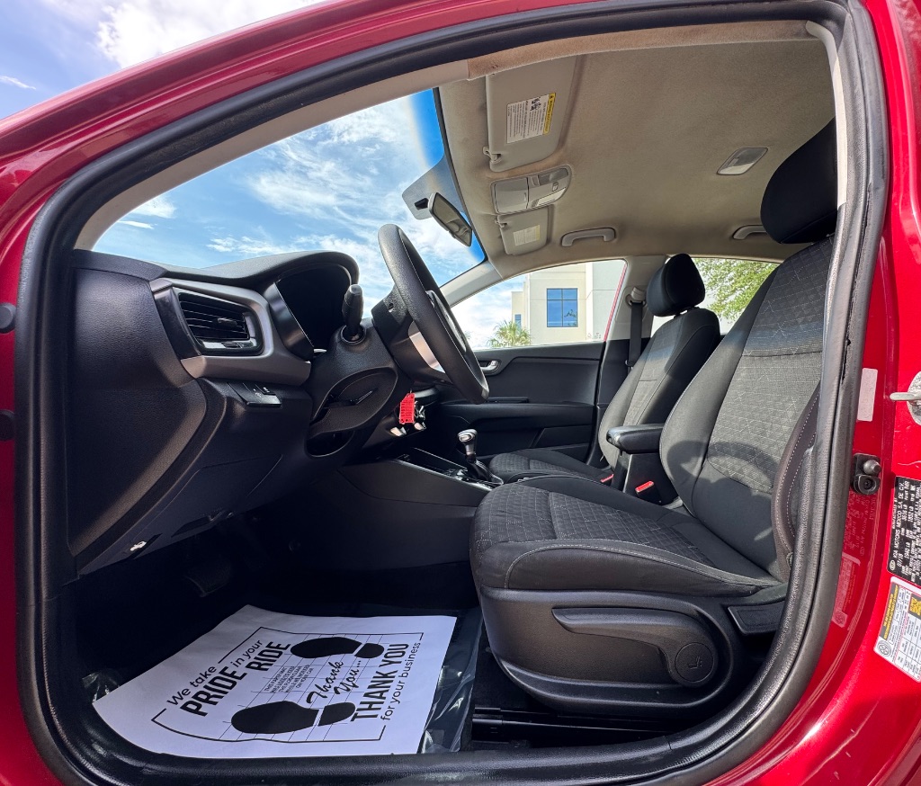 2018 Kia Rio - $8,395