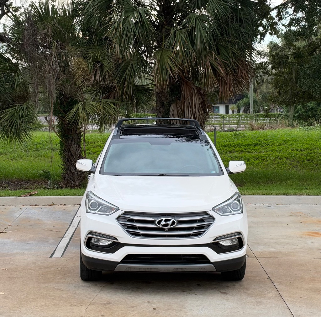 2018 Hyundai Santa Fe Sport - $10,595