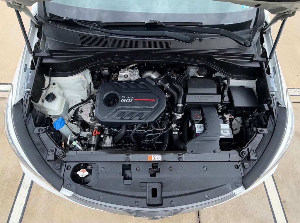 2018 Hyundai Santa Fe Sport - $10,595
