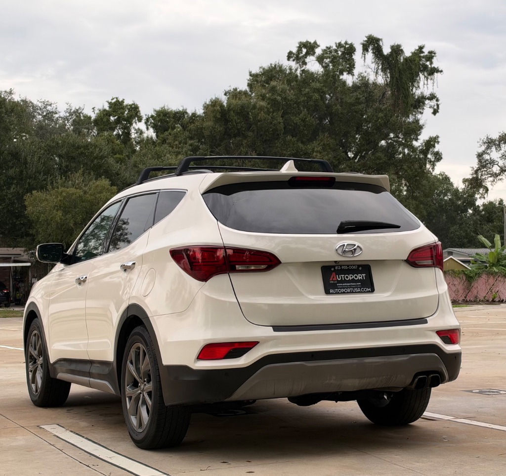 2018 Hyundai Santa Fe Sport - $10,595