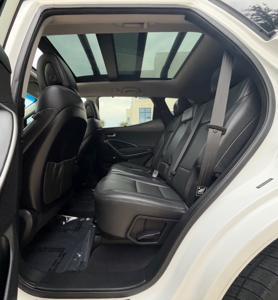 2018 Hyundai Santa Fe Sport - $10,595