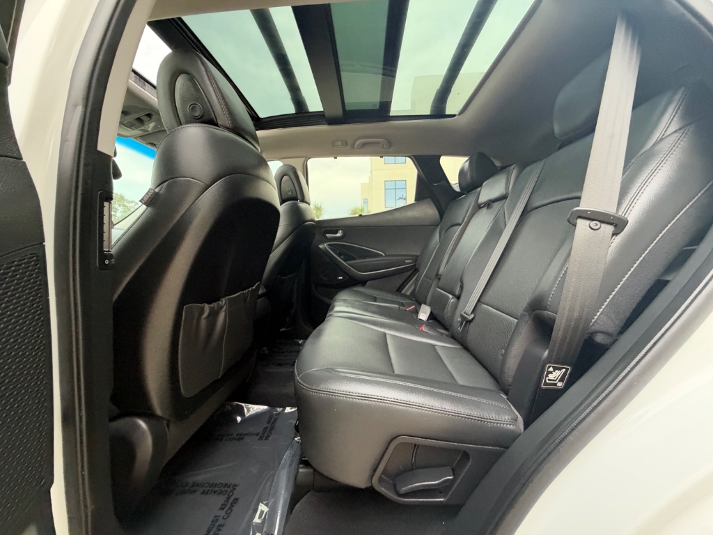 2018 Hyundai Santa Fe Sport - $10,595