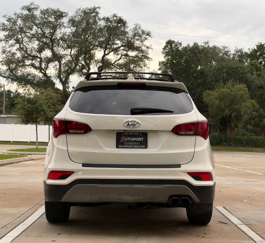 2018 Hyundai Santa Fe Sport - $10,595
