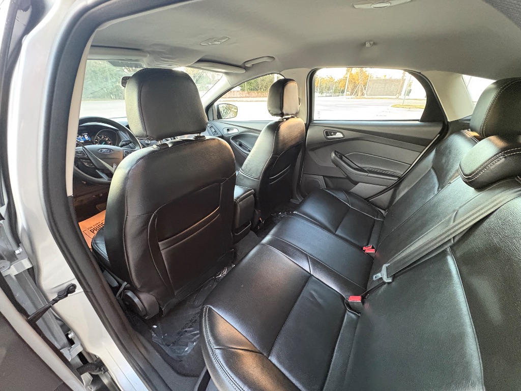 2018 Ford Focus - $6,595