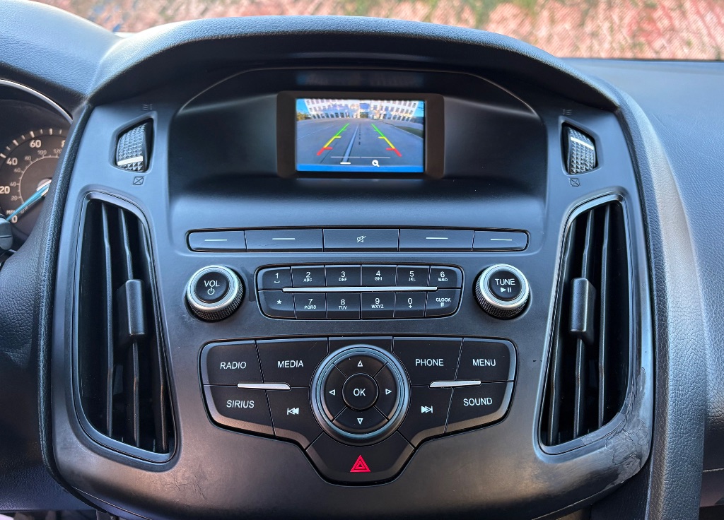 2018 Ford Focus - $6,595